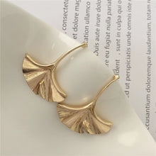 Load image into Gallery viewer, High Quality Elegant Ginkgo Leaf Earrings Gold Color Leaf Shape Stud Earrings for Trendy Women Party Jewelry Best Gift for Mom
